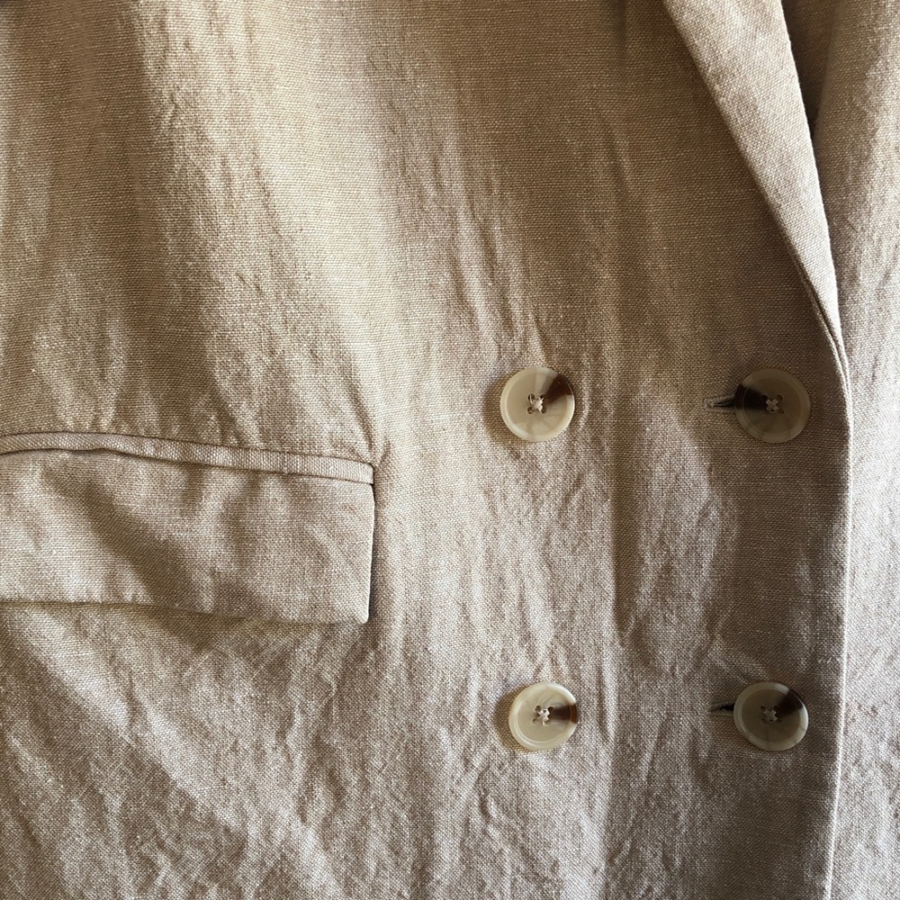 Linen Beige Double-Breasted Blazer - Picture 3 of 5